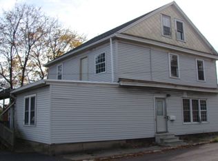 421 S Poplar St, Coal Township, PA