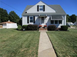 2129 E 290th St, Wickliffe, OH 44092