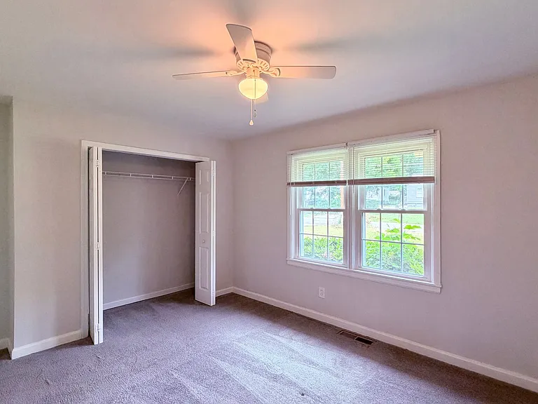 1681 Hadlock St SW — Photo 16