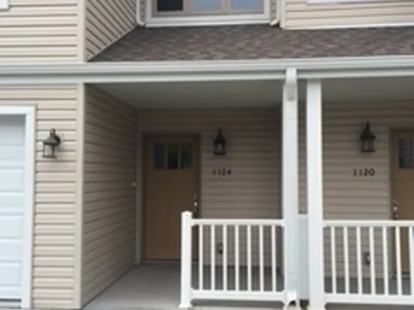 1124 S Pine St, Grand Island, NE 68801