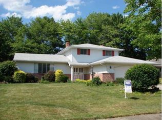 13688 Chippewa Trl, Middleburg Heights, OH 44130