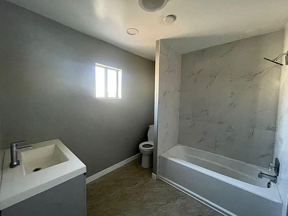 5th image of 3465 Opal St
