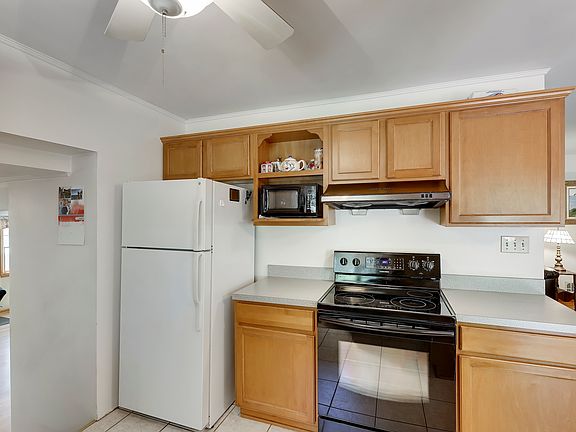 Kitchen- ceramic tile floors