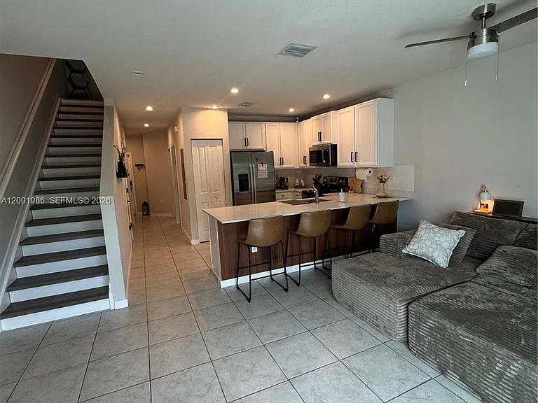 1009 NW 4th Ter #0 — Photo 5