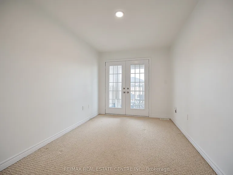 226 Lormont Blvd — Photo 31