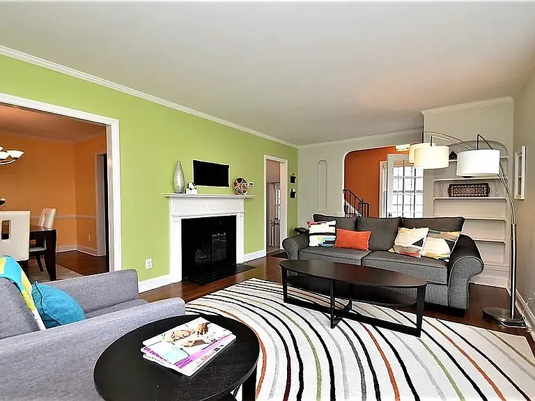 Family room off the front entryway