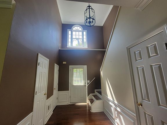 5th image of 10025 Barston Ct