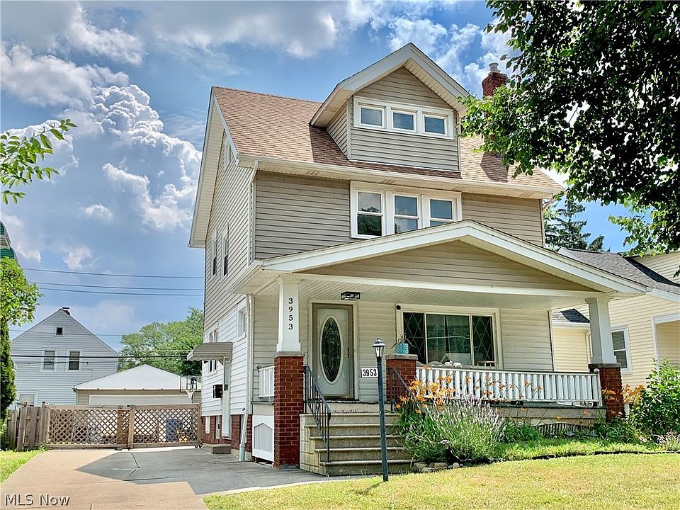 1st image of 3953 W 210th St