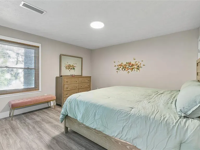 494 Plainville Dr SW — Photo 22