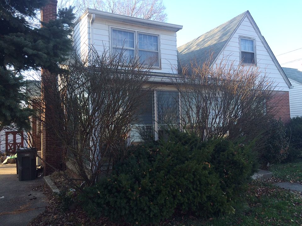 1st image of 3744 N Tacoma Ave