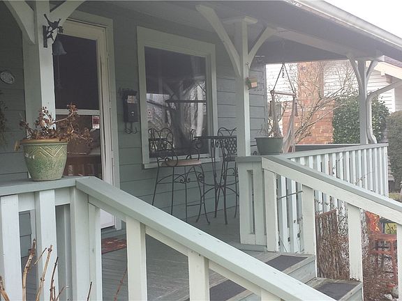 3rd image of 4530 Fawcett Ave