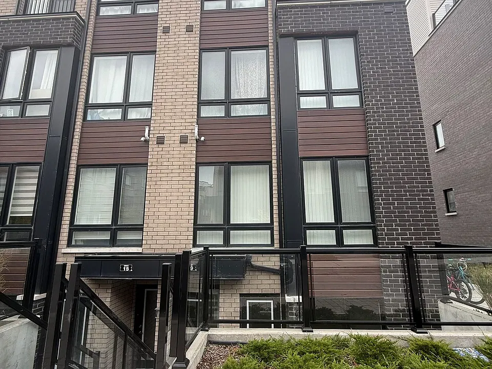 235 McLevin Ave #19