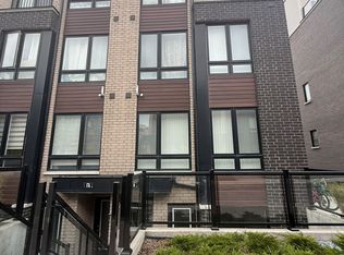 235 McLevin Ave #19, Toronto, ON M1B 5K1