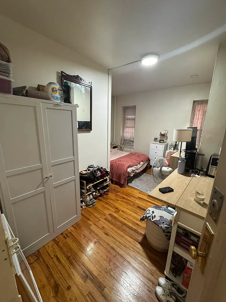 220 East 29th Street — Photo 1