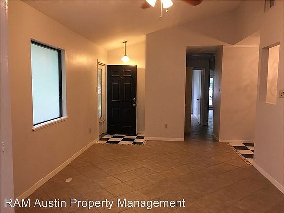 4th image of 5302 Avenue G #B