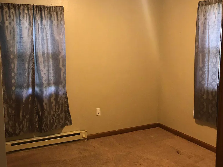 2916 Daleford Ave NE — Photo 6