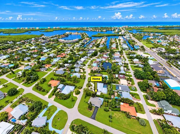 105 Valley Dr, Bonita Springs, FL 34134