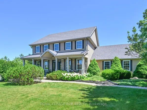 10 Island Lake Rd, Mono, ON L9W 5K4