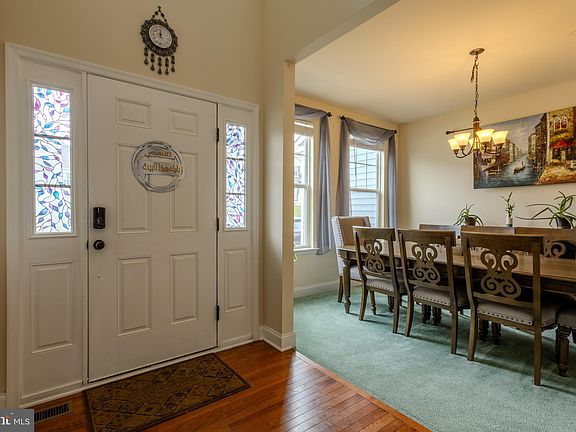 3rd image of 3365 Alydar Rd