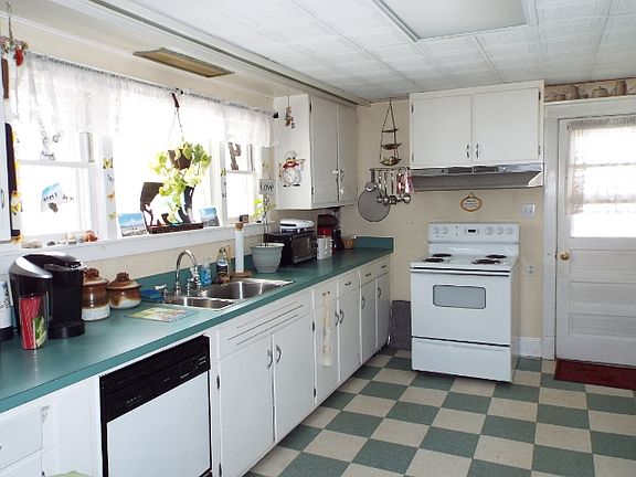 4th image of 23 John St