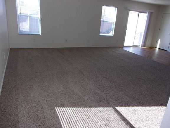 2nd image of 1340 S Flaxseed Dr