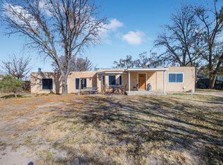 212 Appaloosa Dr, Los Lunas, NM 87031
