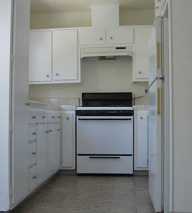 2nd image of 4620 Hawley Blvd APT 6