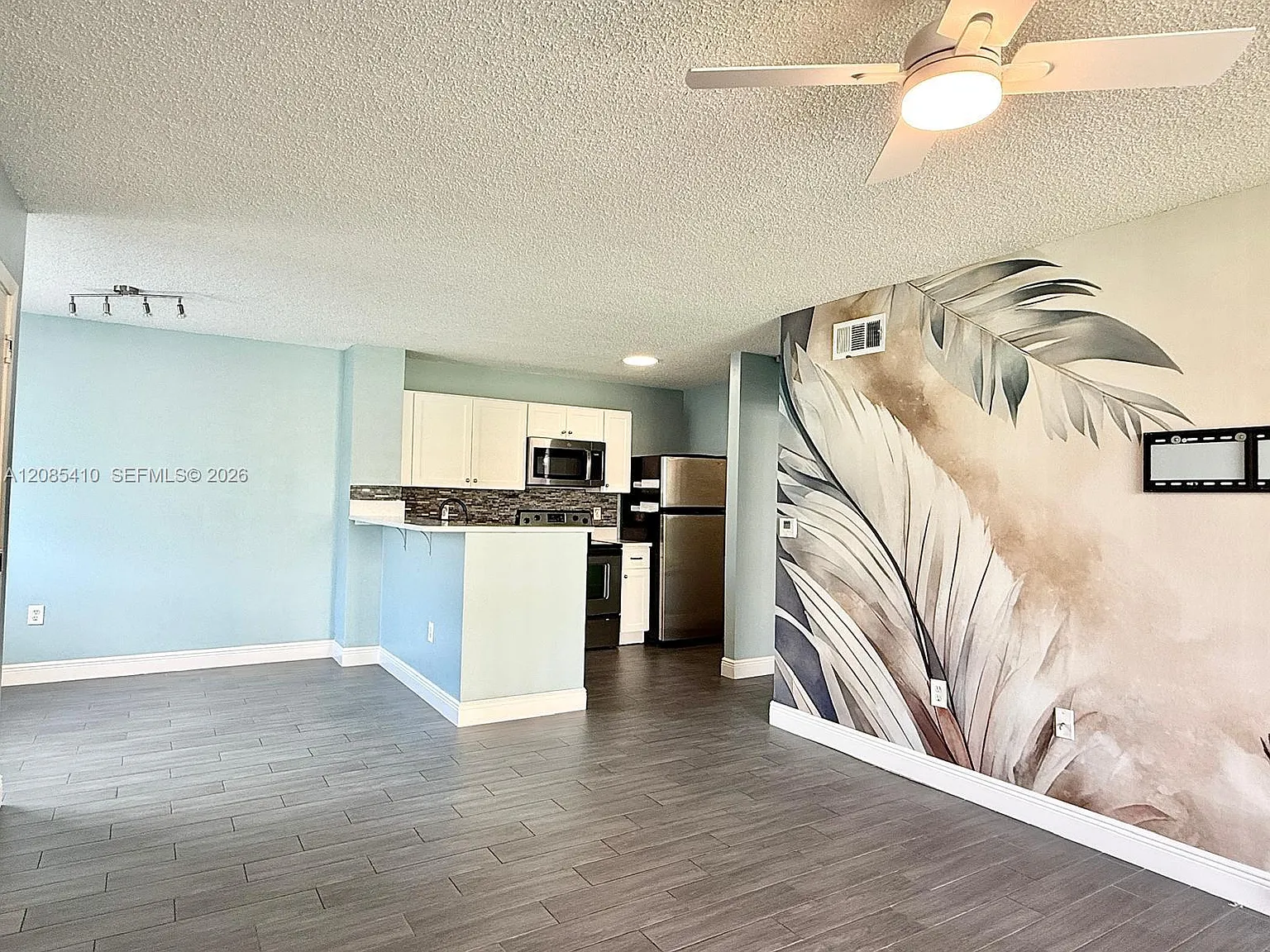 1755 Village Blvd — Photo 4