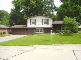13 Westbury Dr, Belleville, IL