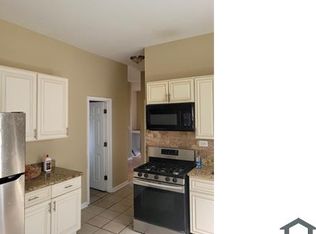 8408 S Burley Ave #2F, Chicago, IL 60617