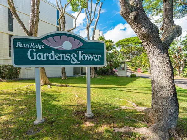 98-1042 Moanalua Rd #2201, Aiea, HI 96701