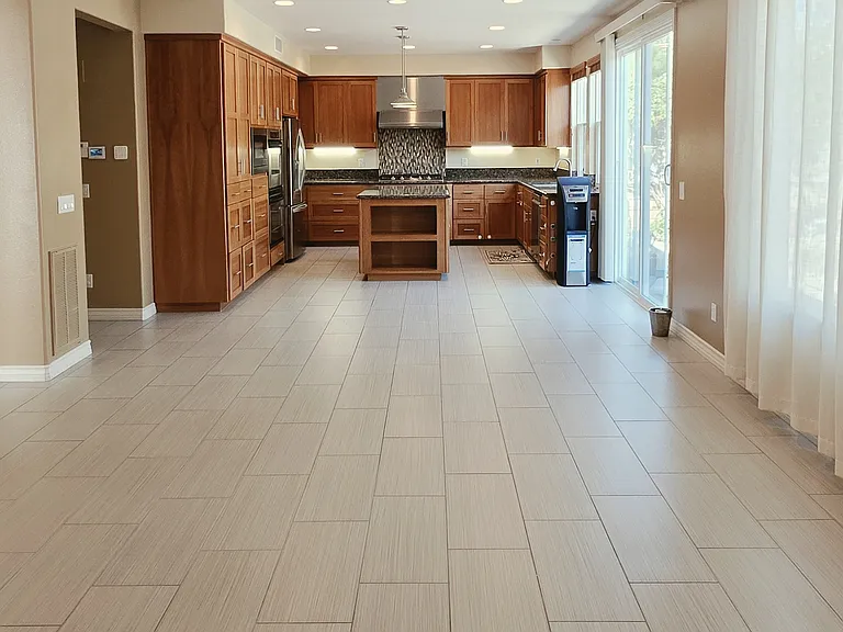 4724 Fairport Way — Photo 8
