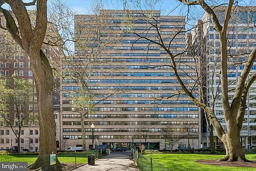 1810 Rittenhouse Sq Photo 1