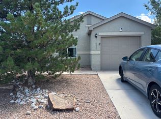 10820 Cenote Rd SW, Albuquerque, NM 87121