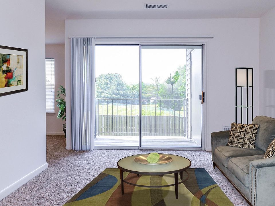 Spacious Living Room