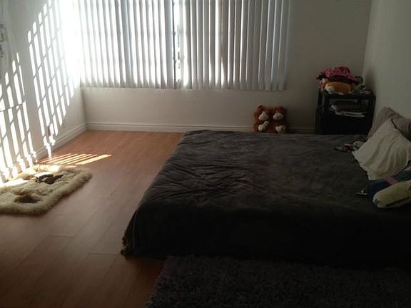 3rd image of 1200 West Ave APT 809