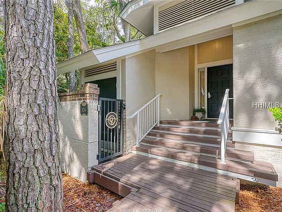 2nd image of 50 Ocean Ln APT 124