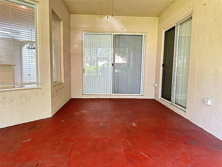 1721 SE 17th Ave — Photo 23