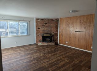 2902 Airport Rd APT 210, Colorado Springs, CO 80910