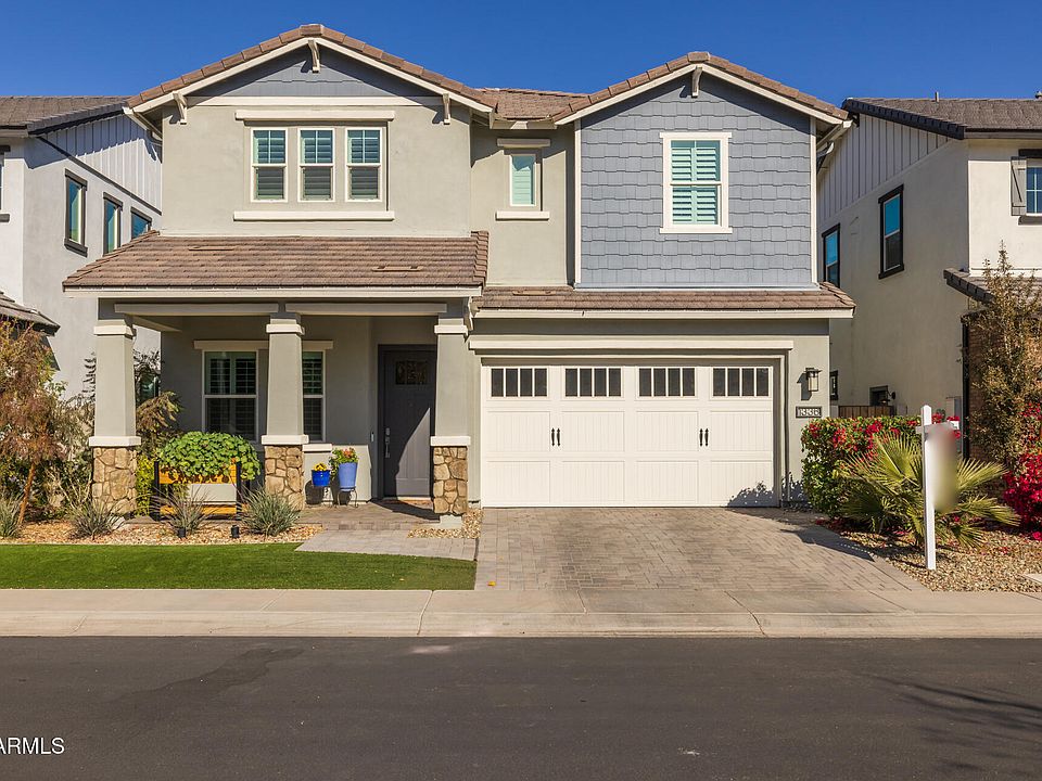 2nd image of 1336 E SIERRA VISTA Drive