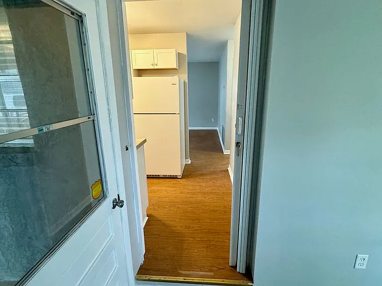 21804 Marlin Ave — Photo 37
