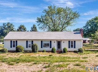 6986 Cornfield Ln, Mechanicsville, VA 23111