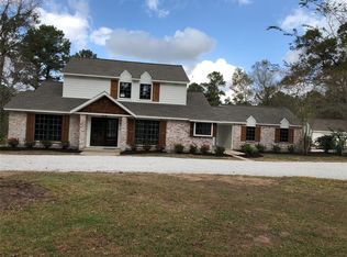 9410 Navajo Rd, Magnolia, TX 77354