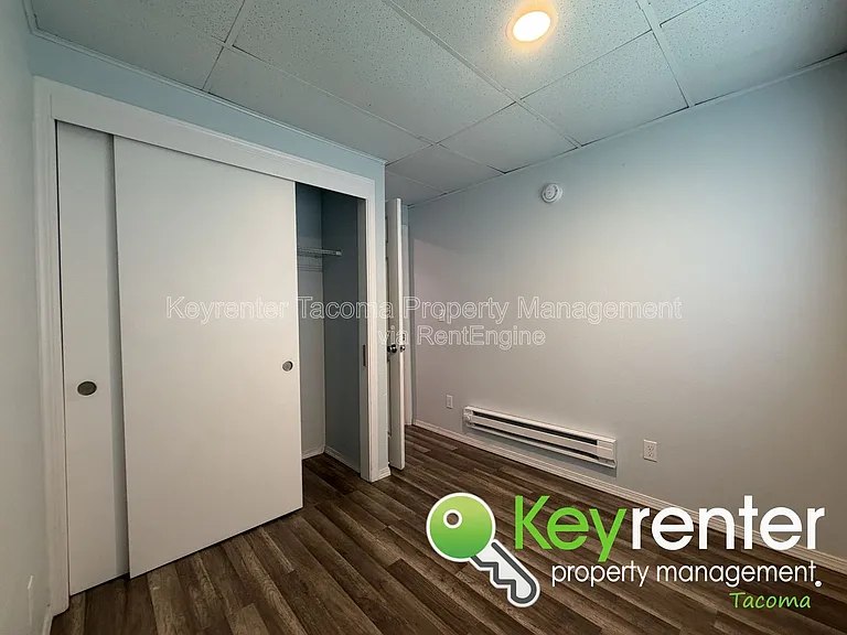 1021 S Orchard St — Photo 6