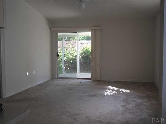 5th image of 624 Eastwood Cir