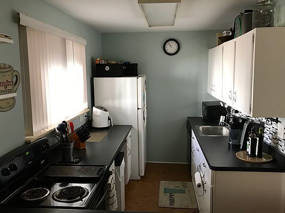 5th image of 338 W Miner St APT 1A