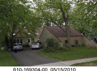 878 Bluffway Dr, Columbus, OH 43235