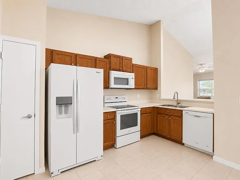 7958 Piper Ln — Photo 4