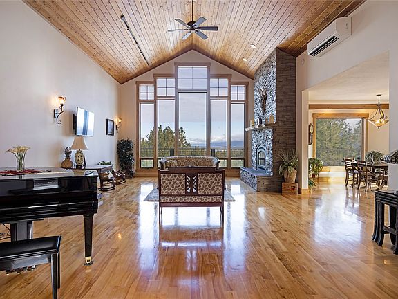 4th image of 34426 Ridge Rd