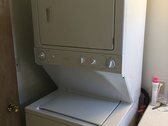 stacked washer/dryer